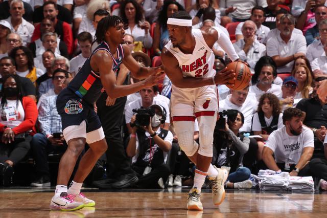 百度体育nba-全方位差距！76人扭转系列赛只能祈祷恩比德回归